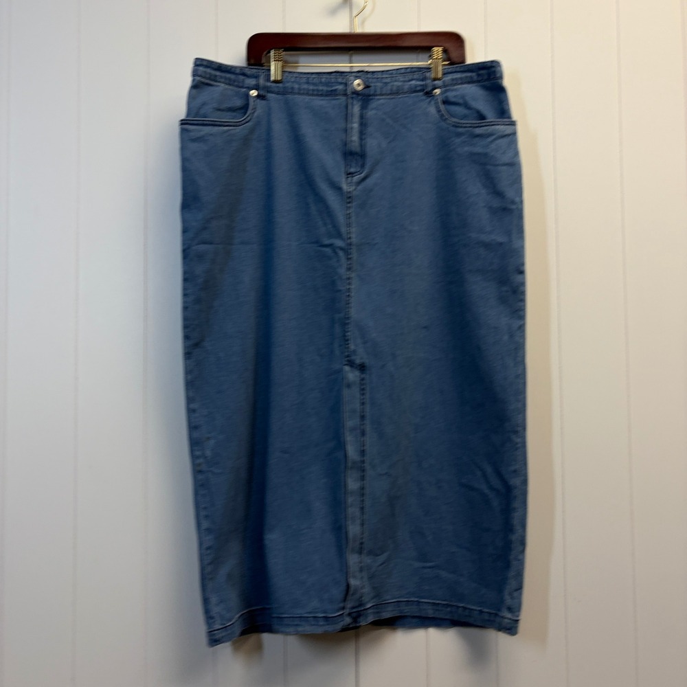 Su & Lola Western Classic Denim Midi Skirt Women Size 1X Modest Casual Stretchy